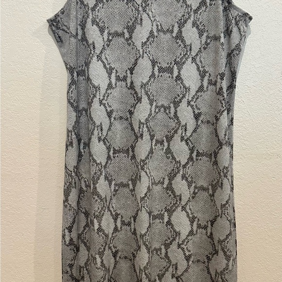 Banana Republic Gray Sheath Midi Dress with Crew Neck - Picture 1 of 9